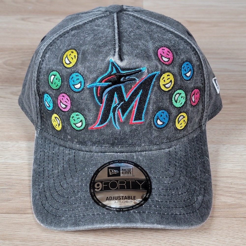 Miami‎ Marlins New Era Hat Cap Charcoal Gray 9Forty Snapback Happy Face Patches